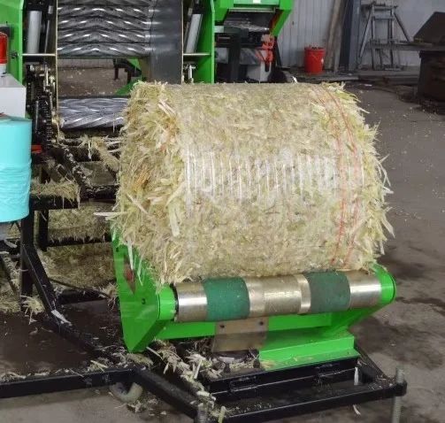 Stretchfolieheuweizenstrohsilagebündelballen-Verpackungsmaschinen-Grasballenpreßmaschine mit Fabrikpreis