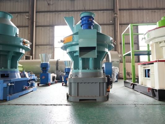 4mm 8mm Blatt-Chip Wood Pellets Machine Cylindrical-Partikel für Kokosschale
