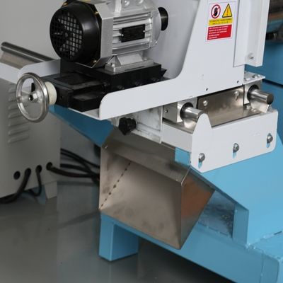 Sich hin- und herbewegende Fisch-Zufuhr-Kugel-Handelsmaschine 1470x1120x840mm