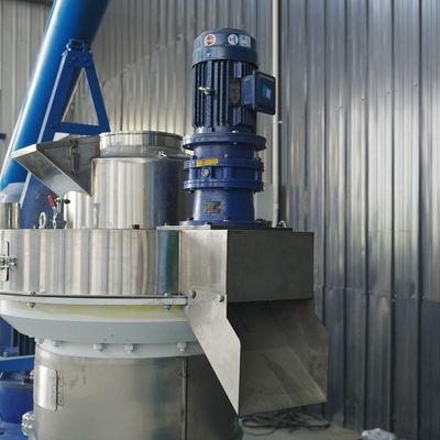 Industrielle hohe Leistungsfähigkeits-Biomasse-hölzerne Kugel-Maschine 30kw BH-400