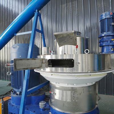 Industrielle Biomasse-hölzerne Kugel-Hersteller-Reis-Hülse-Kugel-Maschine 22kw