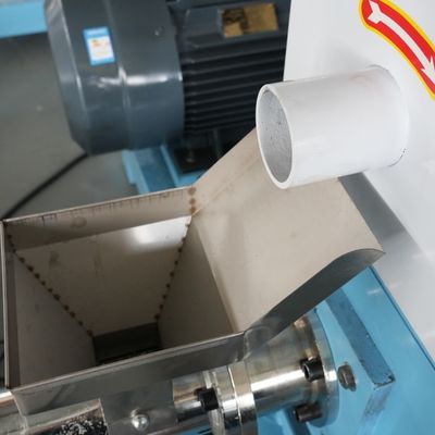 Mini Animal Feed Floating Fish-Zufuhr-Kugel-Maschine verdrängte