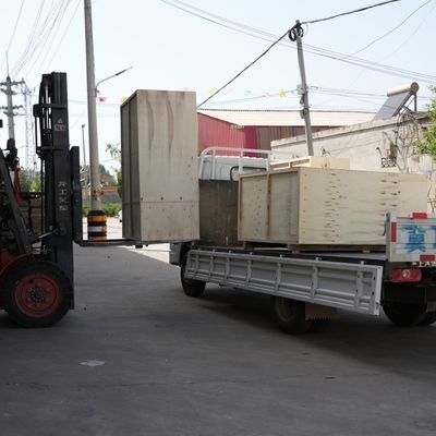 1.2t/ Fisch-Zufuhr-Kugel-Maschinen-automatischer Extruder H 1.5t/H, der Maschine herstellt