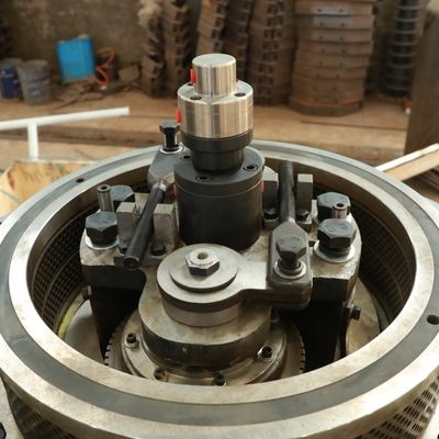 Zufuhr-kleine hölzerne Kugel Mills Home Use 600kg/H 400kg/H umweltfreundlich