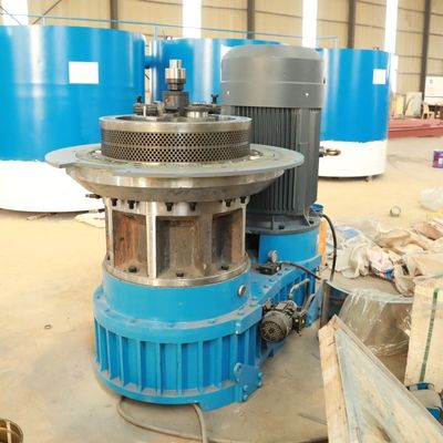 Holz der hohen Leistungsfähigkeits-15kw beizt Maschinen-Kuh-Zufuhr-Sägemehl-Kugel-Hersteller