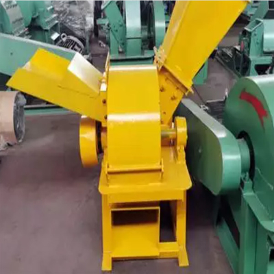 Holzbruchmaschine Mobilbruchmaschine Tragbarer Dieselmotor Antrieb Holzbruchmaschine zum Herstellen von Sägemehl