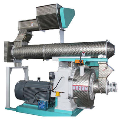 Qualität Hen Chicken Feedstuff Poultry Feed beizen Maschine 45kw 1.62*0.7*1.6m Fabrik
